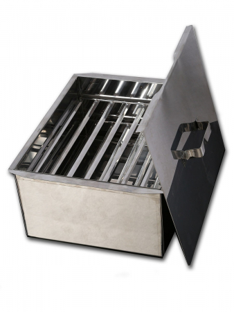 14308649-1